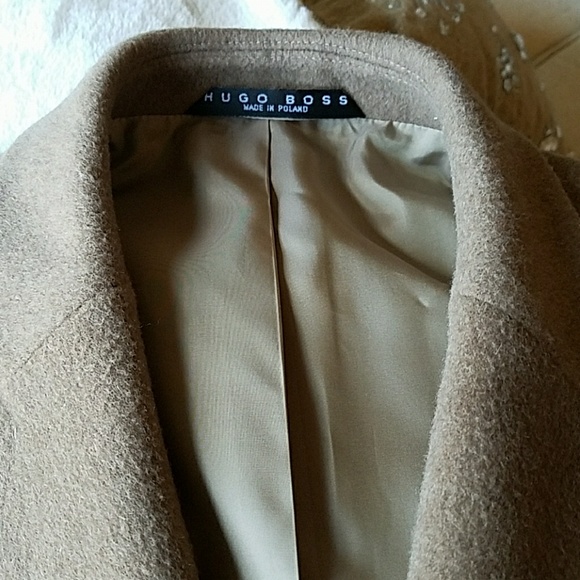 boss stratus topcoat